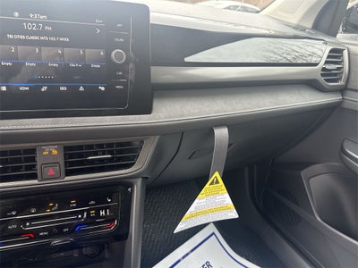 2026 Volkswagen Taos 1.5T SE Black