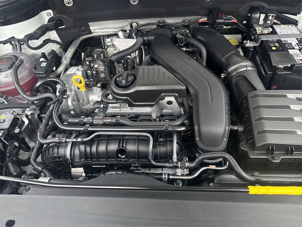 2026 Volkswagen Taos 1.5T SE Black