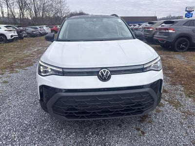 2026 Volkswagen Taos 1.5T SE Black