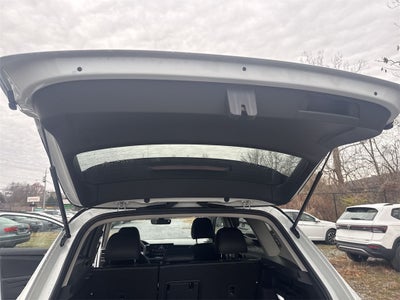 2026 Volkswagen Taos 1.5T SE Black