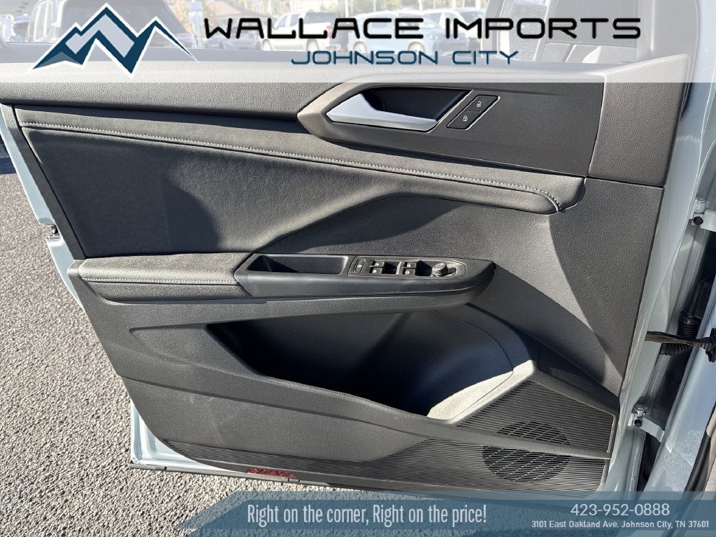 2027 Volkswagen Taos 1.5T SE