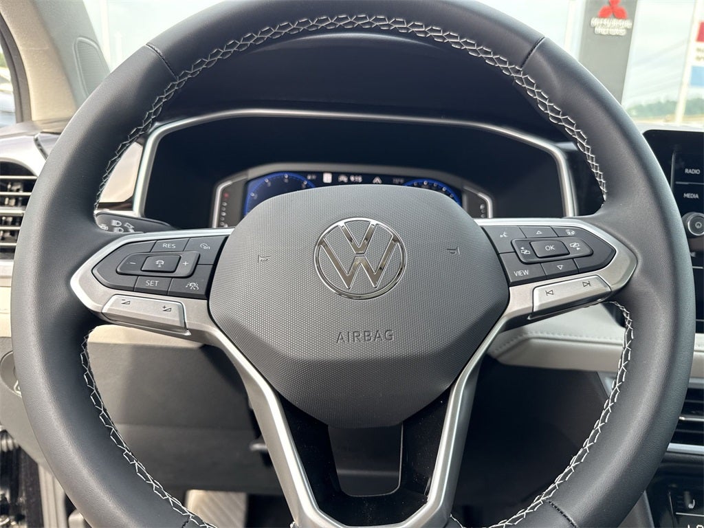 2025 Volkswagen Taos 1.5T SEL