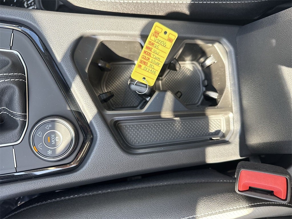 2025 Volkswagen Taos 1.5T SEL