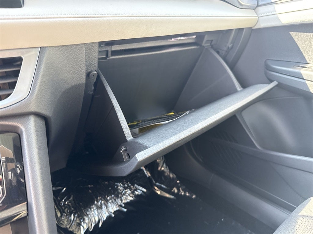 2025 Volkswagen Taos 1.5T SEL