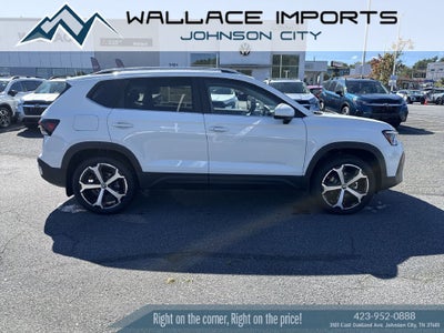 2027 Volkswagen Taos 1.5T SEL