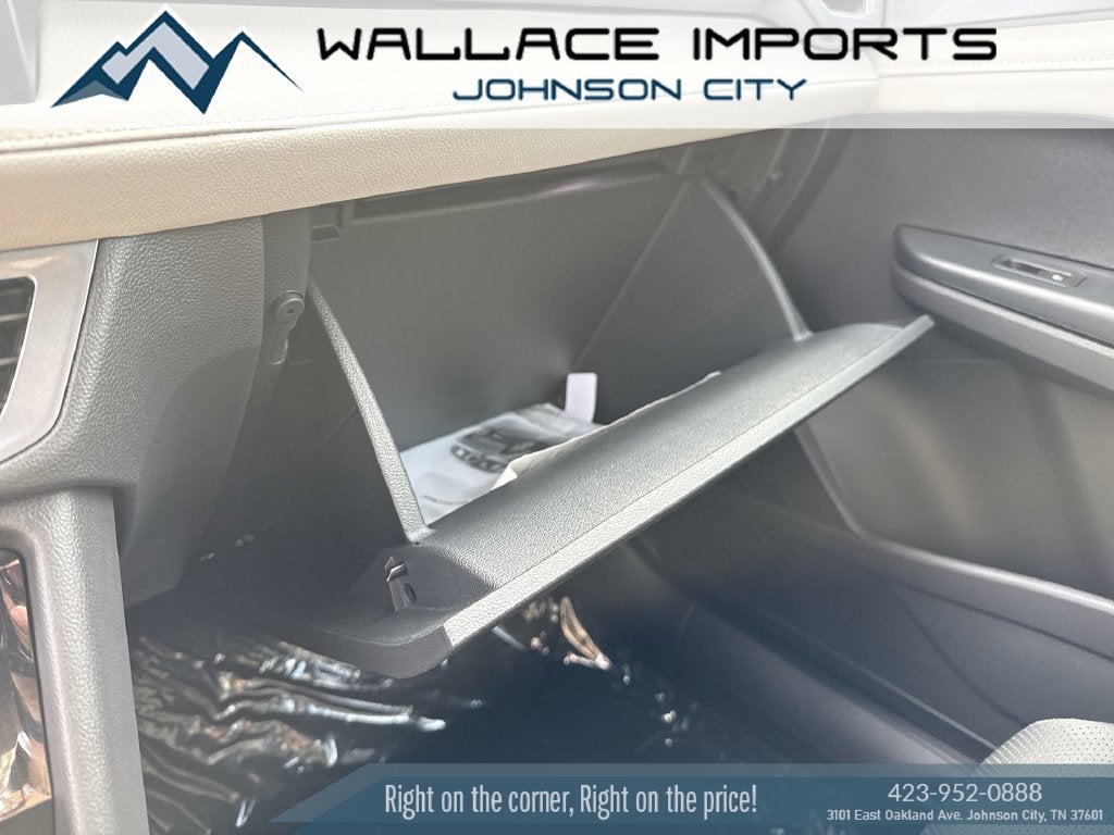 2027 Volkswagen Taos 1.5T SEL