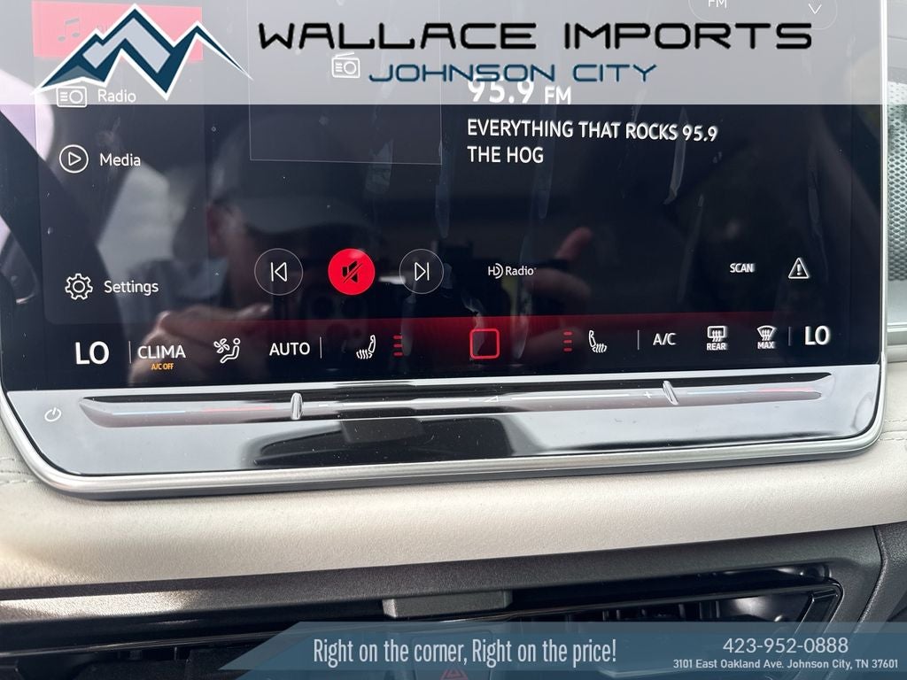 2026 Volkswagen Tiguan 2.0T SE