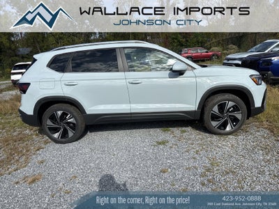 2027 Volkswagen Taos 1.5T SE