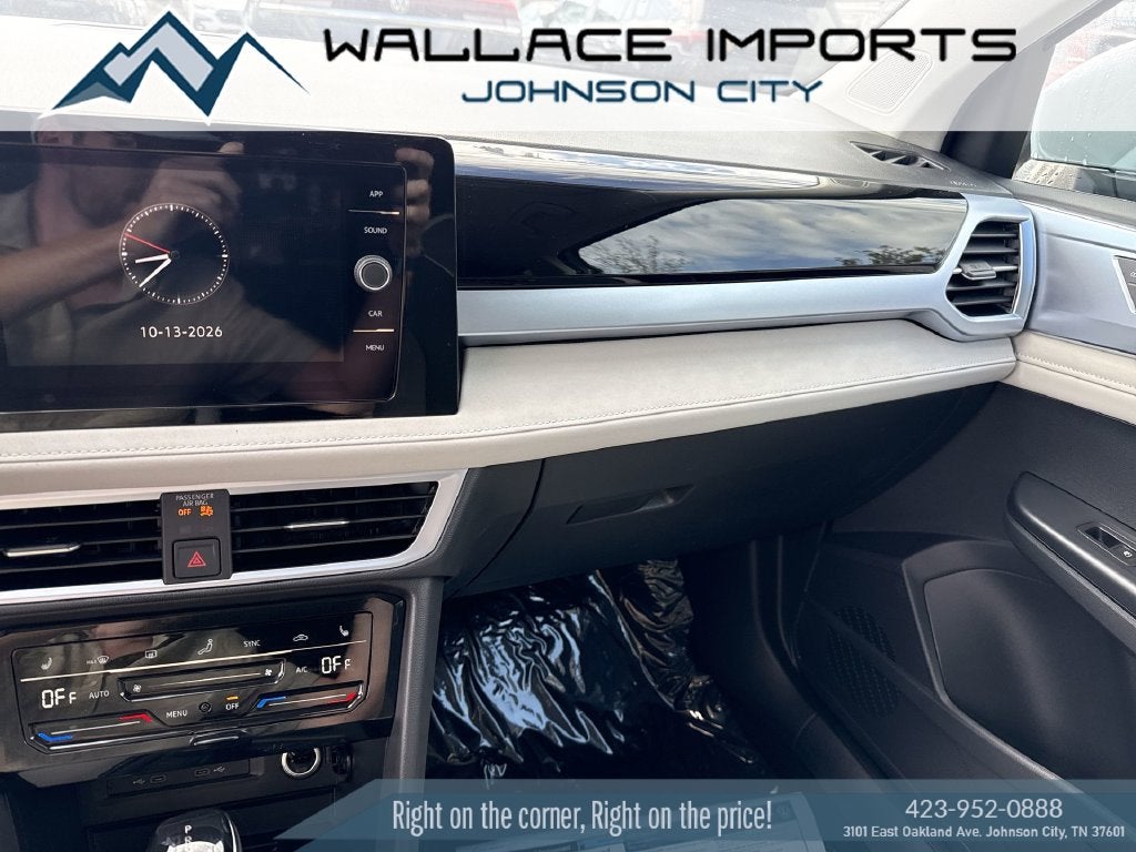 2027 Volkswagen Taos 1.5T SE