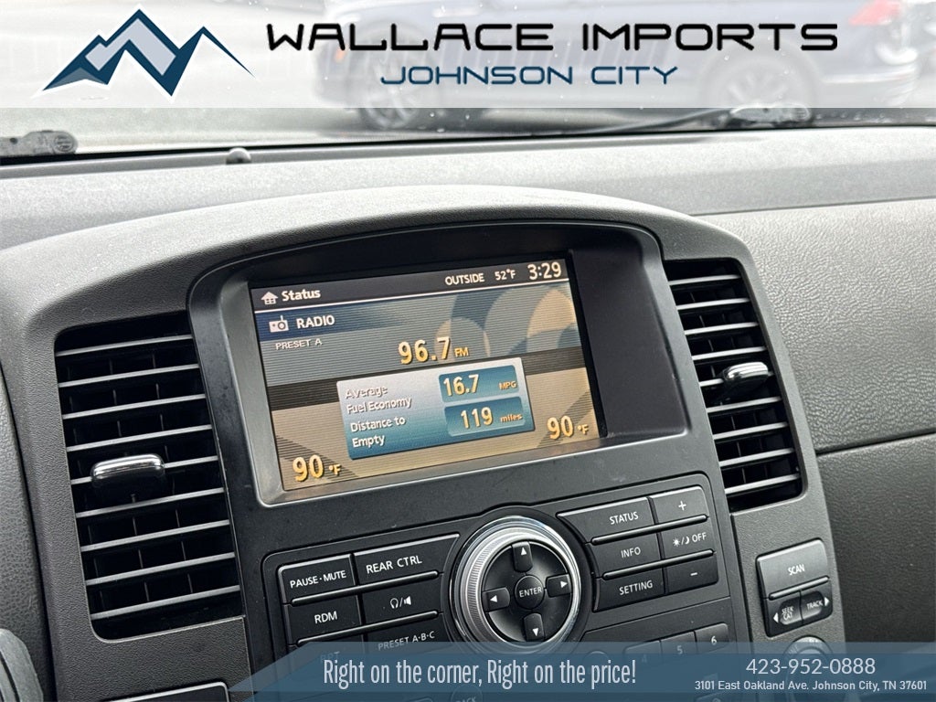 2011 Nissan Pathfinder SV