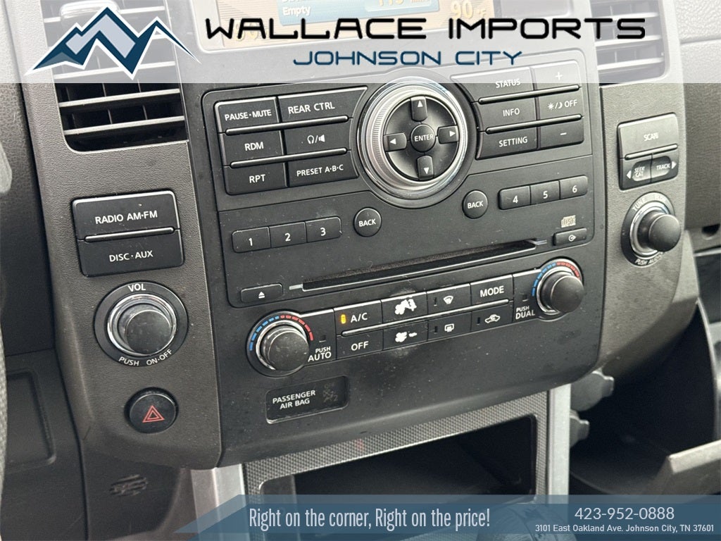 2011 Nissan Pathfinder SV