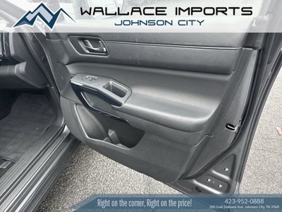 2024 Nissan Pathfinder S