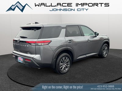 2024 Nissan Pathfinder S