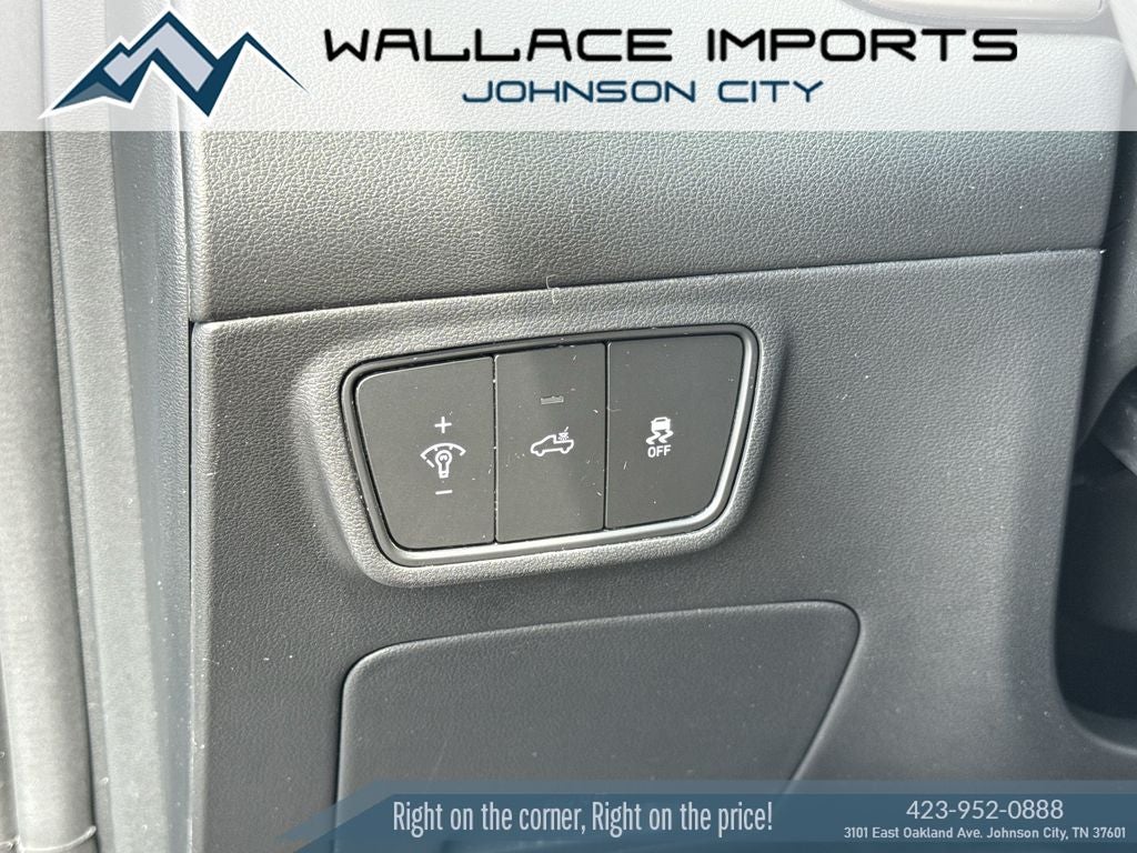 2024 Hyundai Santa Cruz SE