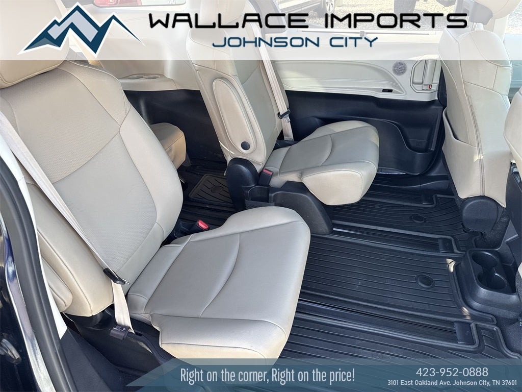 2021 Toyota Sienna XLE 7 Passenger