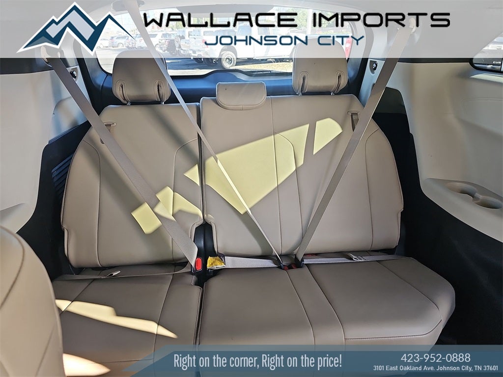 2021 Toyota Sienna XLE 7 Passenger