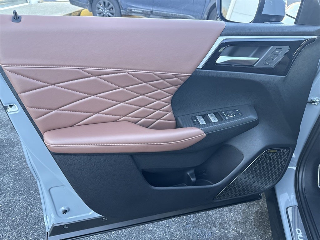 2025 Mitsubishi Outlander SEL