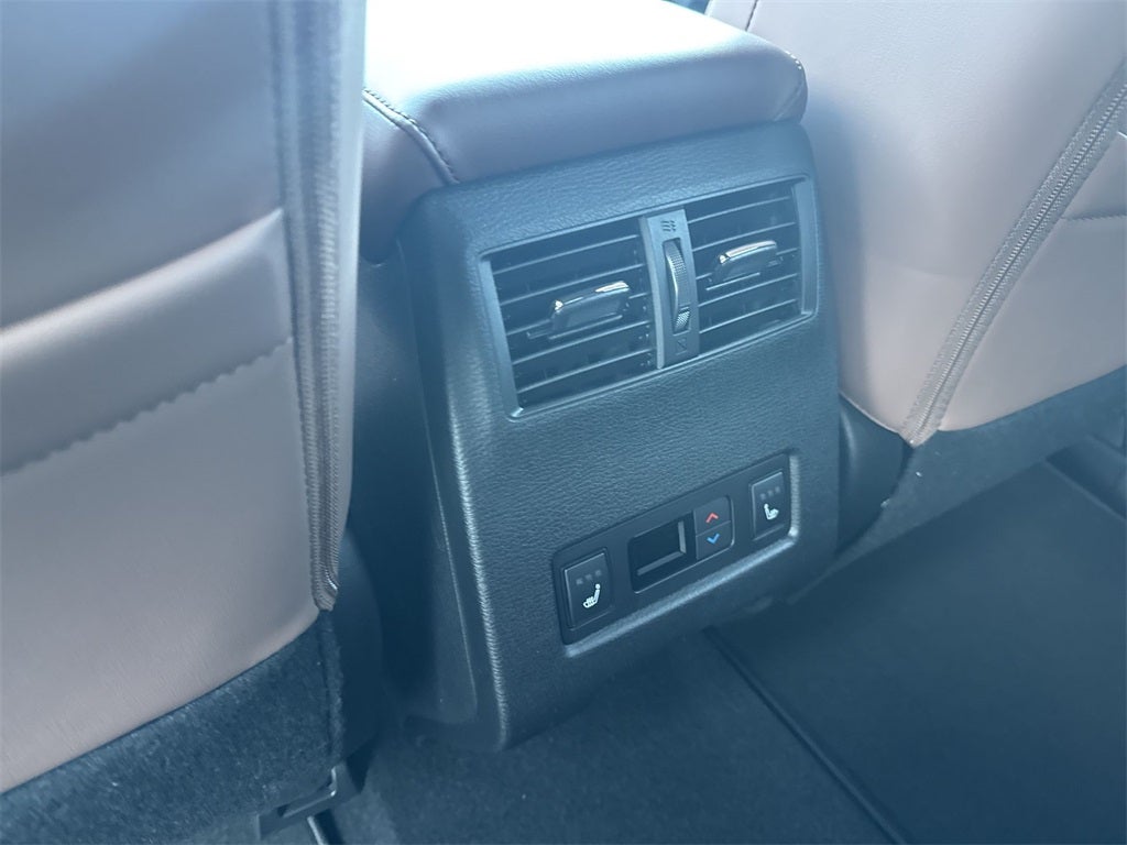 2025 Mitsubishi Outlander SEL