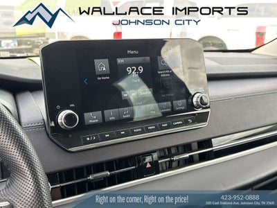 2023 Mitsubishi Outlander SE