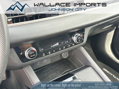 2023 Mitsubishi Outlander SE