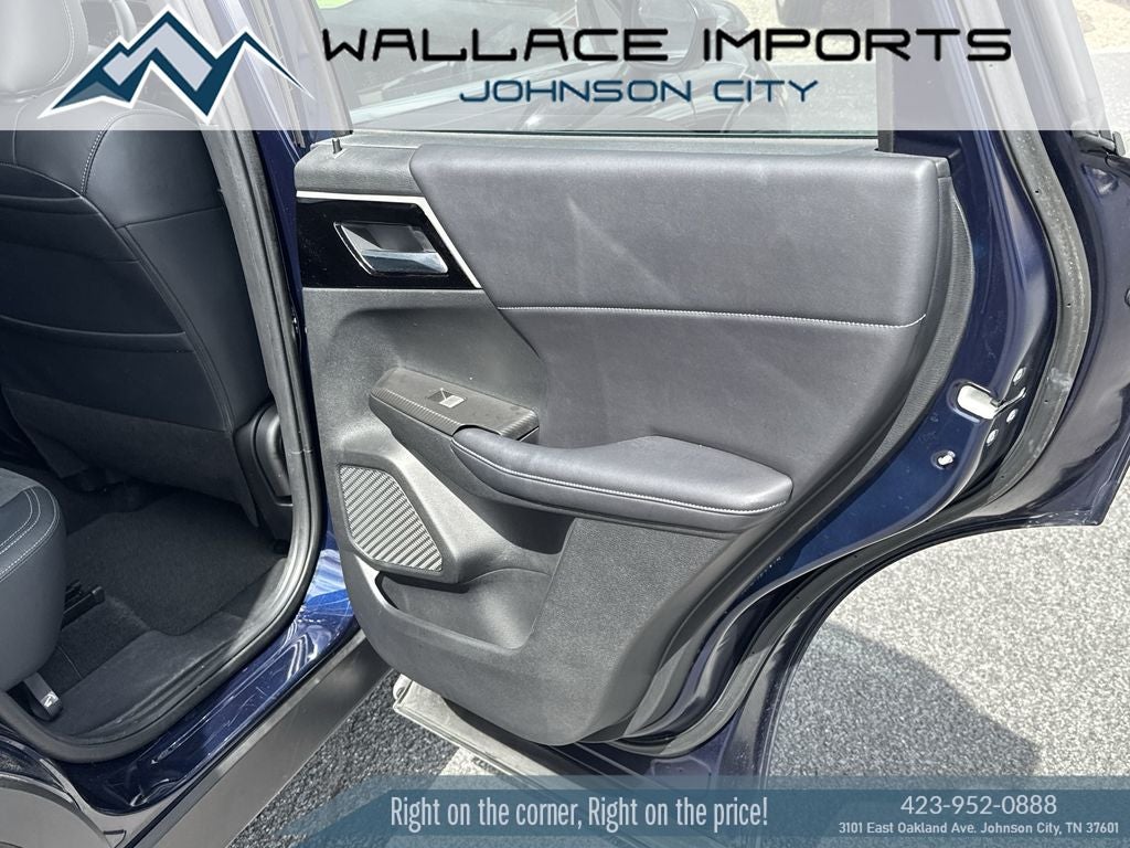 2023 Mitsubishi Outlander SE