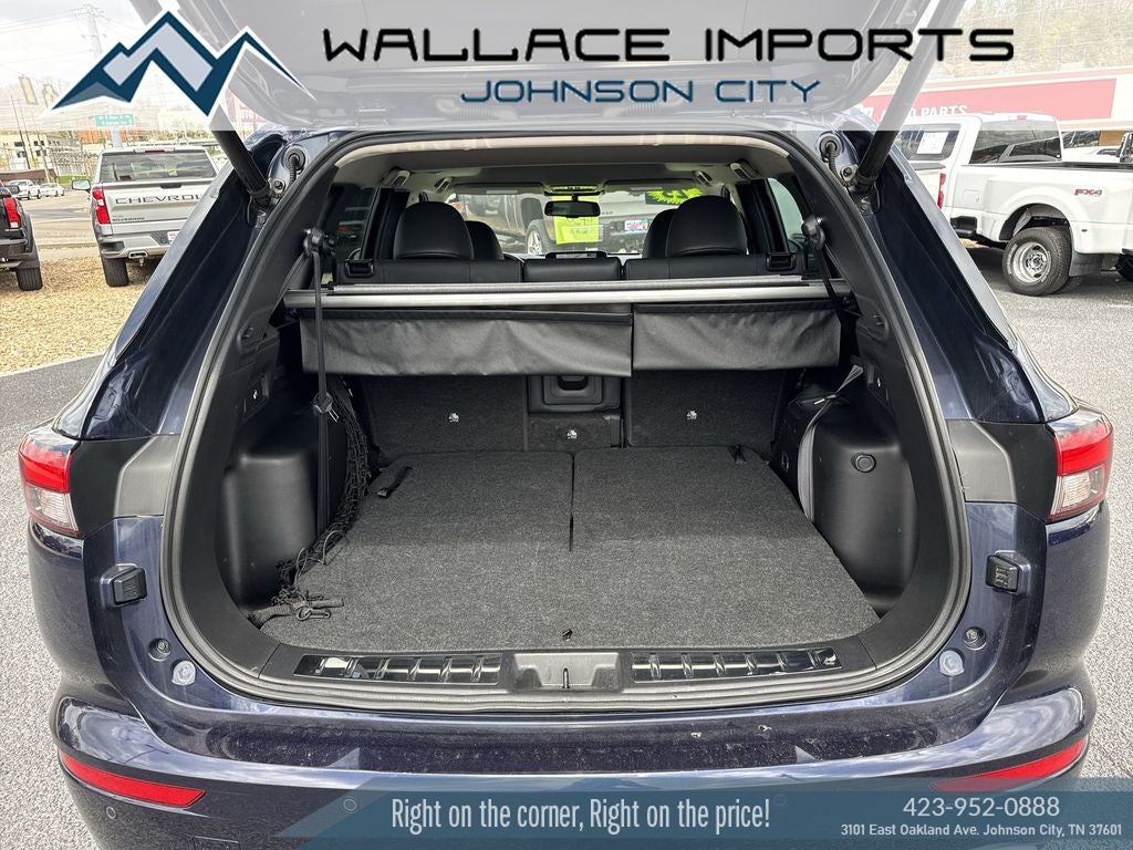 2023 Mitsubishi Outlander SE