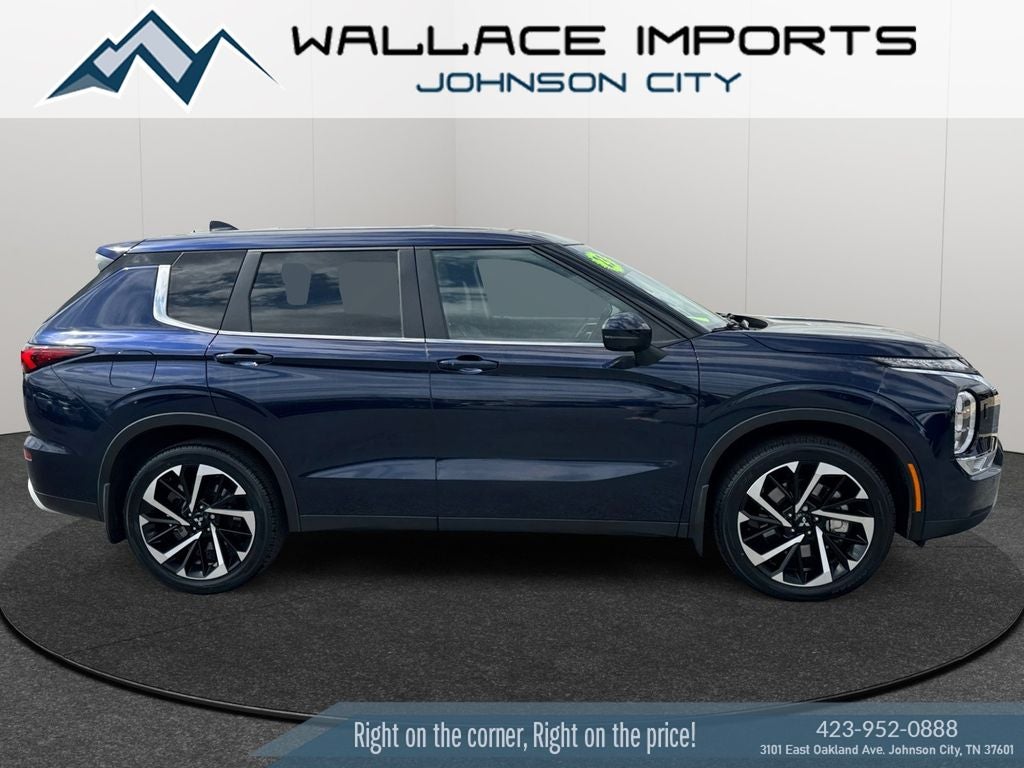 2023 Mitsubishi Outlander SE