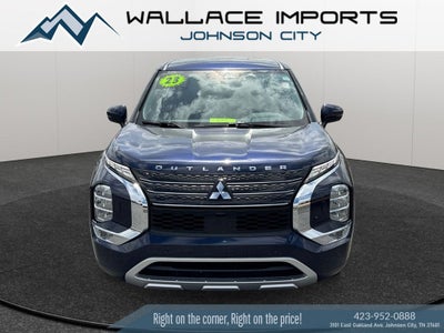 2023 Mitsubishi Outlander SE