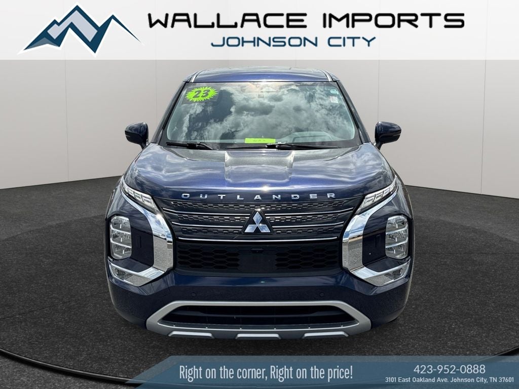 2023 Mitsubishi Outlander SE