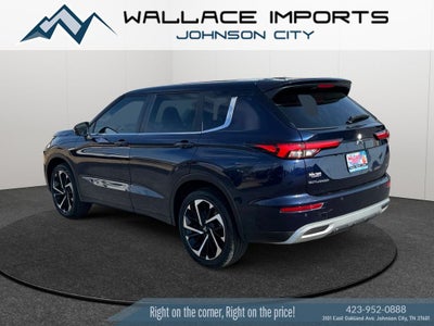 2022 Mitsubishi Outlander SE