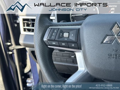 2022 Mitsubishi Outlander SE