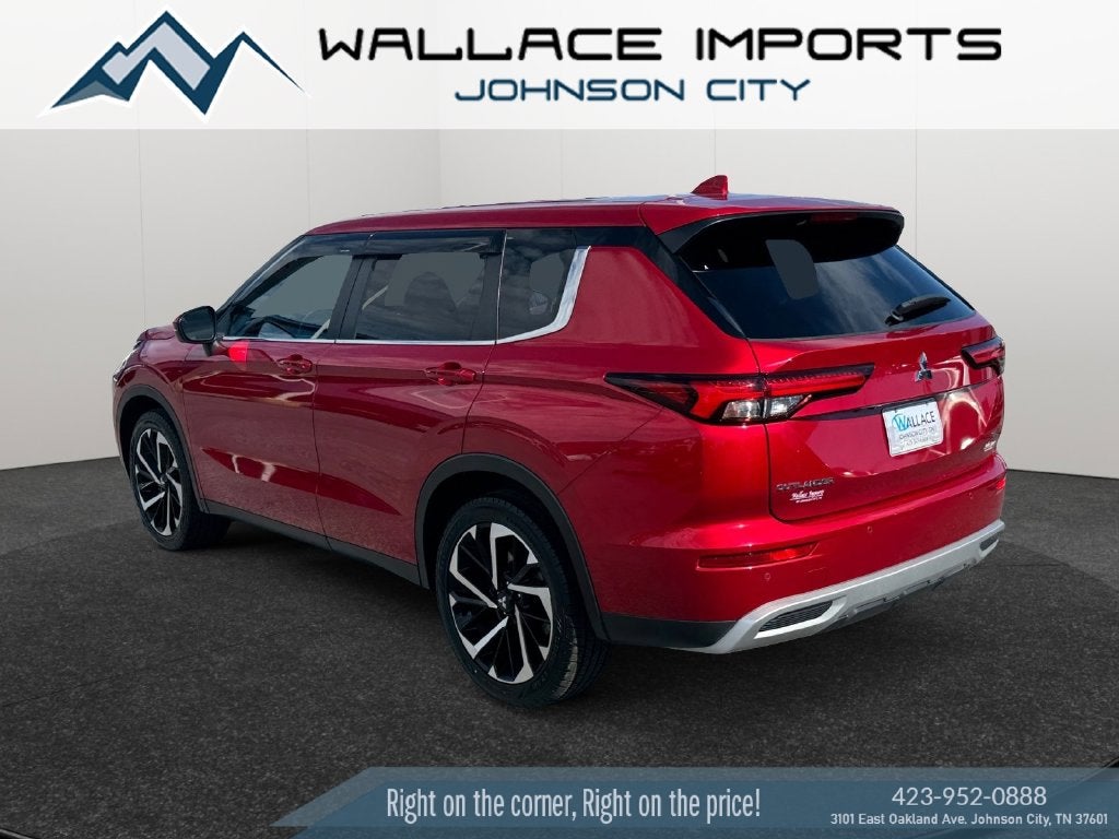 2024 Mitsubishi Outlander SE
