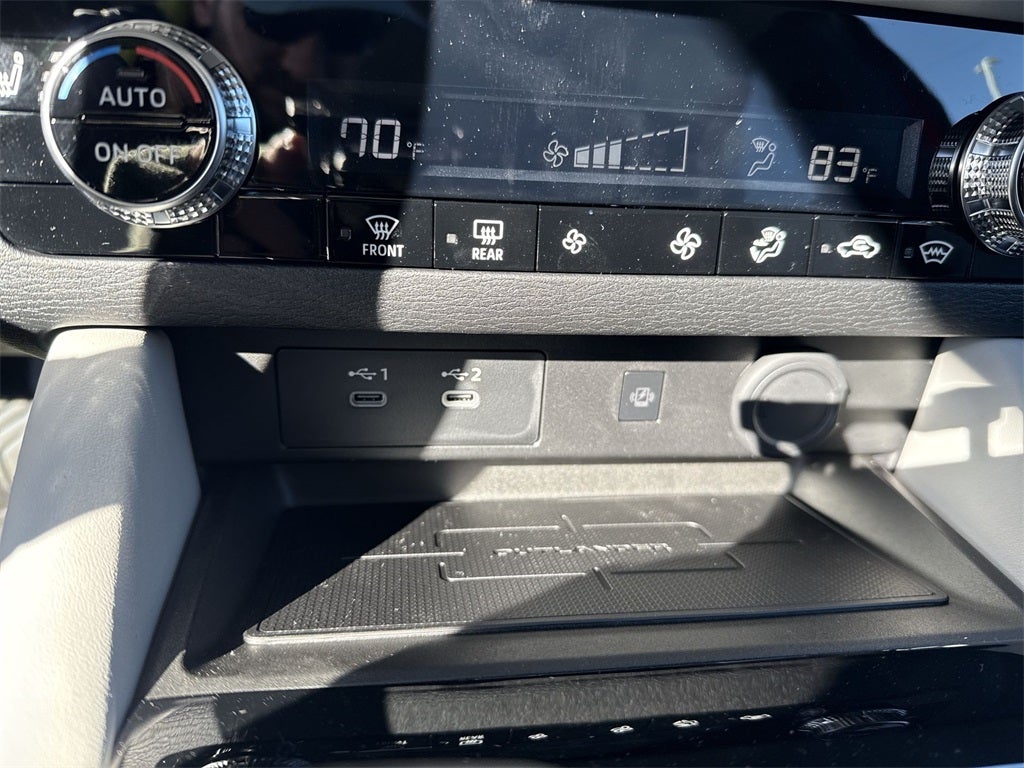 2025 Mitsubishi Outlander SE