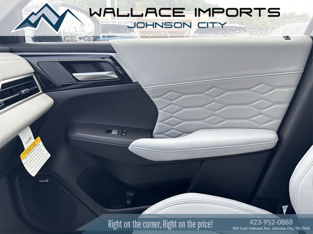 2025 Mitsubishi Outlander SEL