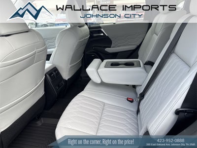 2025 Mitsubishi Outlander SEL