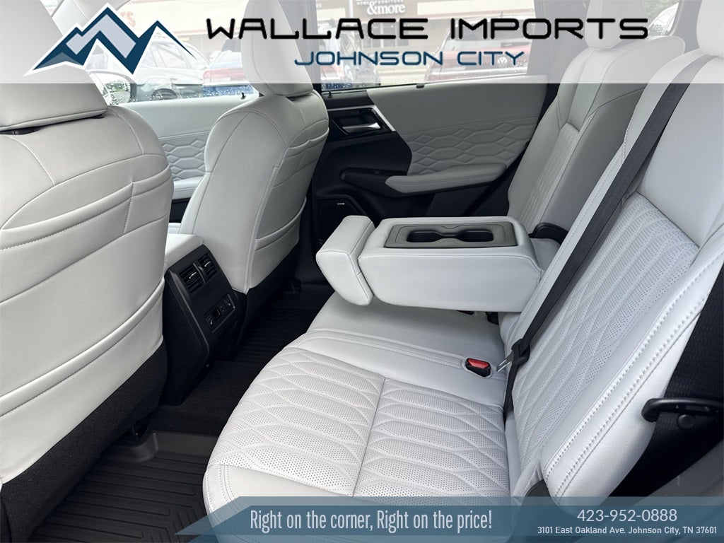 2025 Mitsubishi Outlander SEL