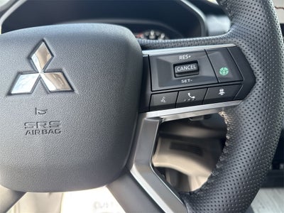 2025 Mitsubishi Outlander PHEV SE