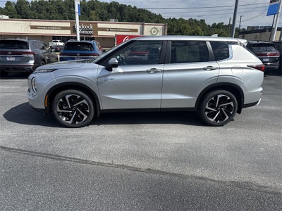 2025 Mitsubishi Outlander PHEV SE