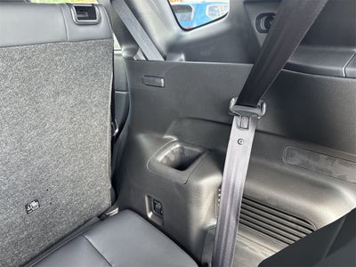 2025 Mitsubishi Outlander PHEV SE