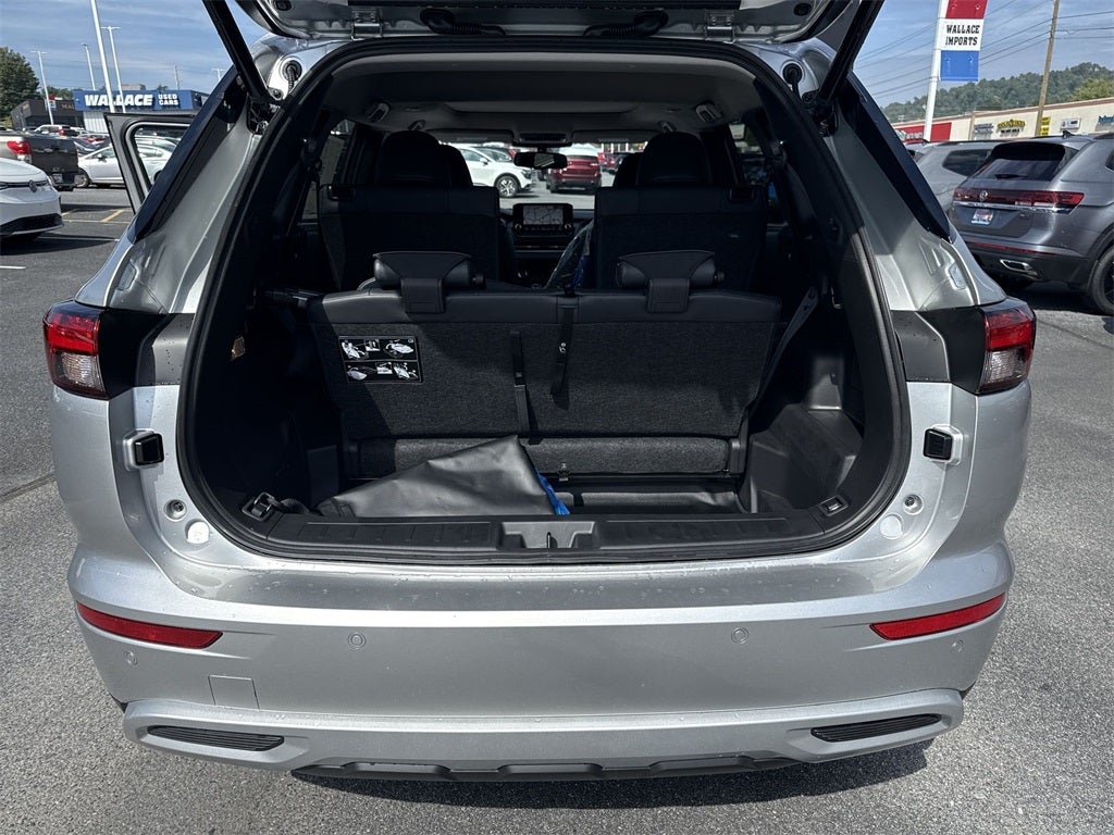 2025 Mitsubishi Outlander PHEV SE