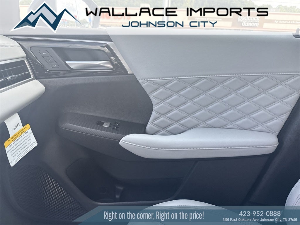 2025 Mitsubishi Outlander PHEV SEL Platinum Edition