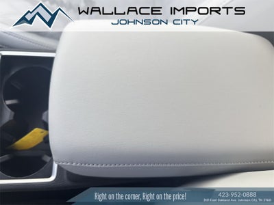 2025 Mitsubishi Outlander PHEV SEL Platinum Edition