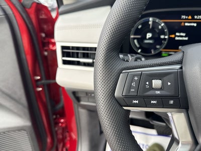 2025 Mitsubishi Outlander PHEV SEL