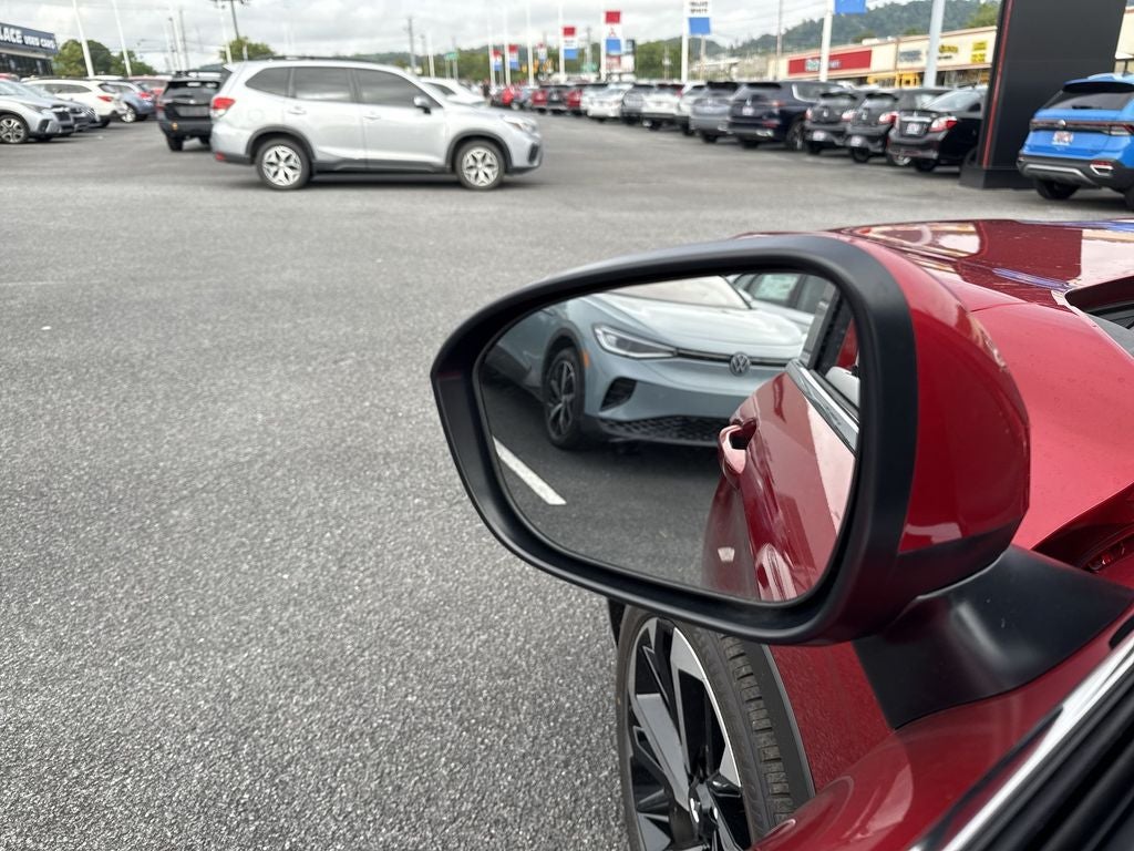 2025 Mitsubishi Outlander PHEV SEL