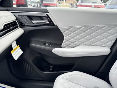 2025 Mitsubishi Outlander PHEV SEL