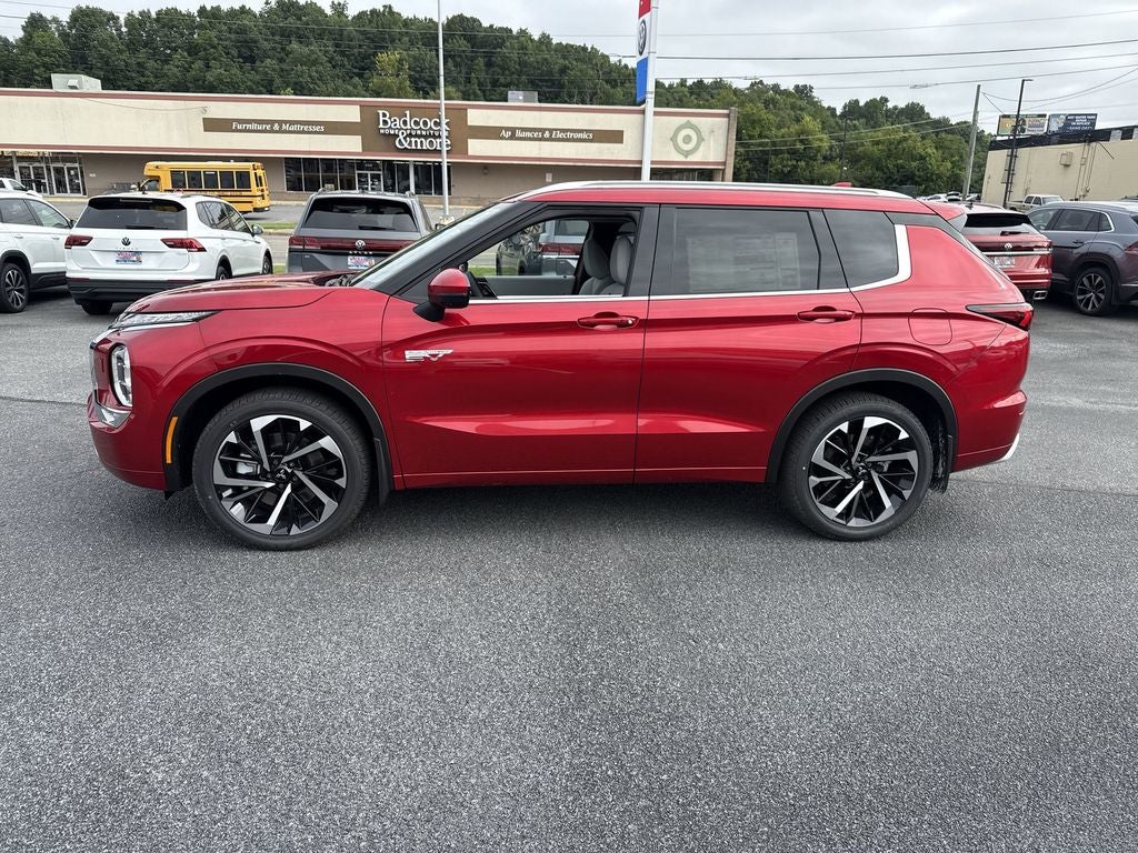 2025 Mitsubishi Outlander PHEV SEL