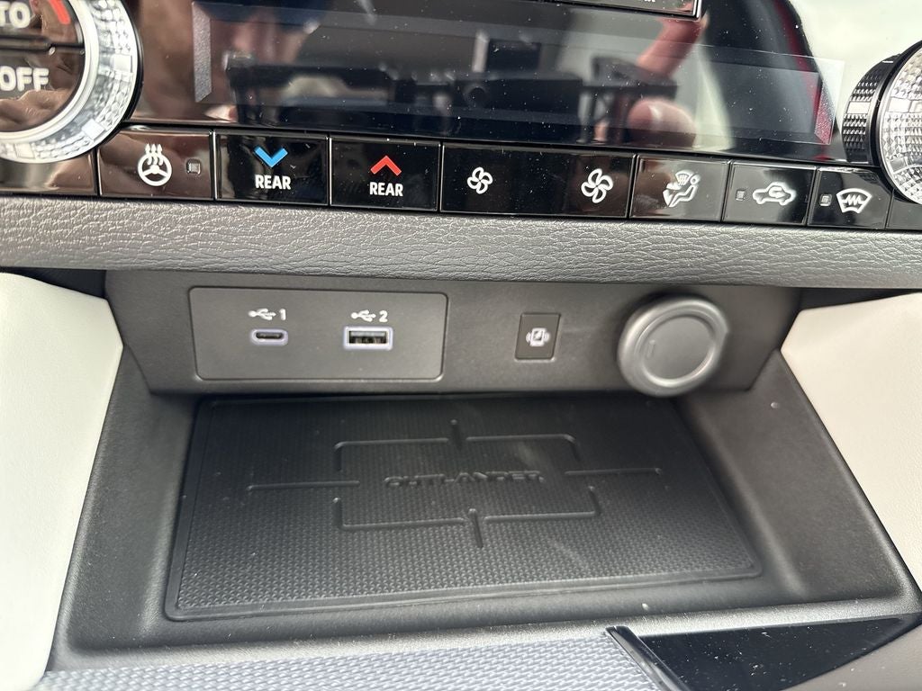 2025 Mitsubishi Outlander PHEV SEL