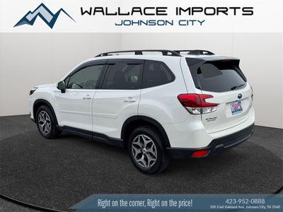 2024 Subaru Forester Premium