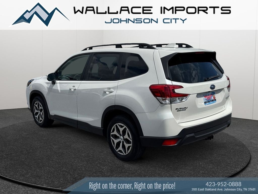 2023 Subaru Forester Premium