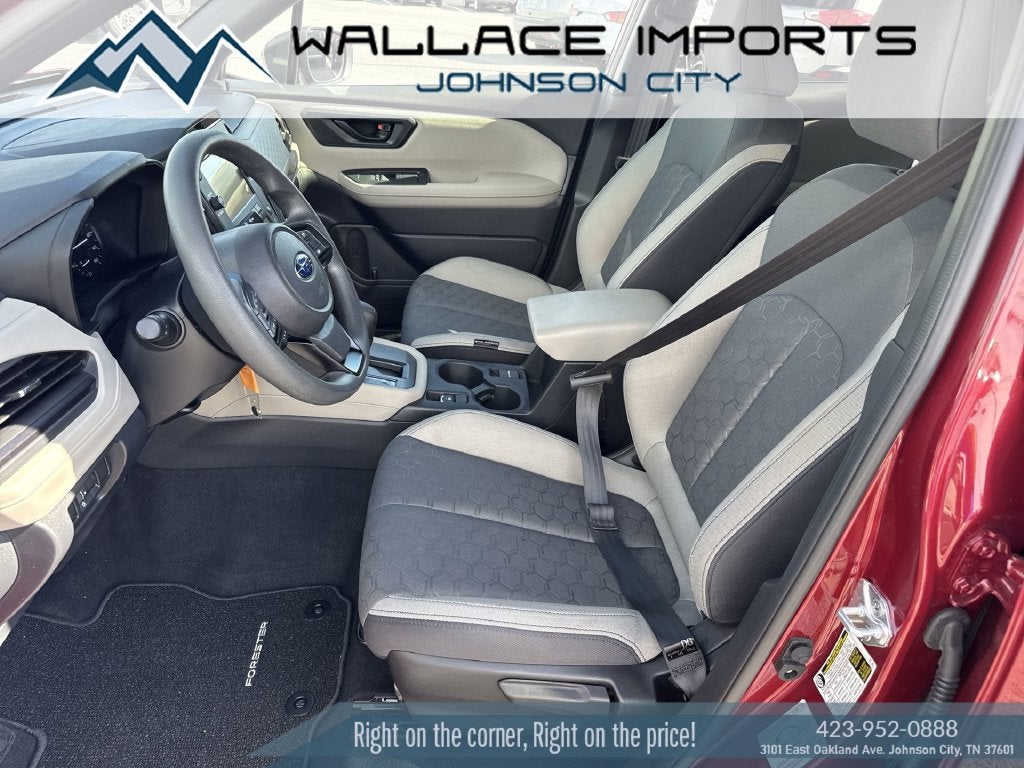 2025 Subaru Forester Base
